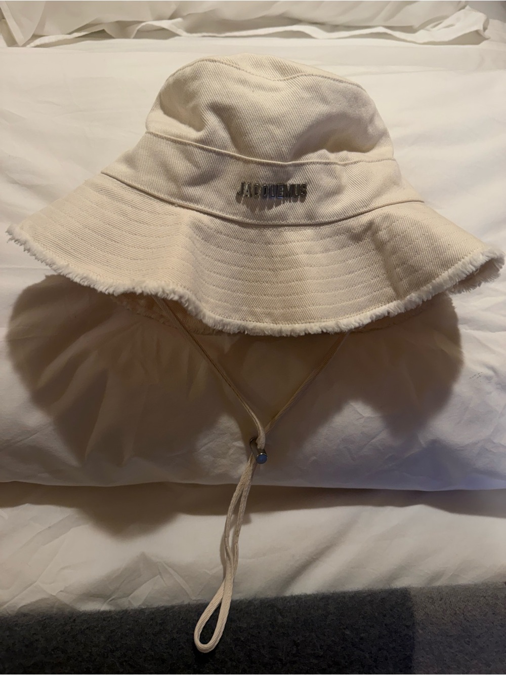 Jacquemus Off-White Frayed-Edge Bucket Hat with Chin Strap